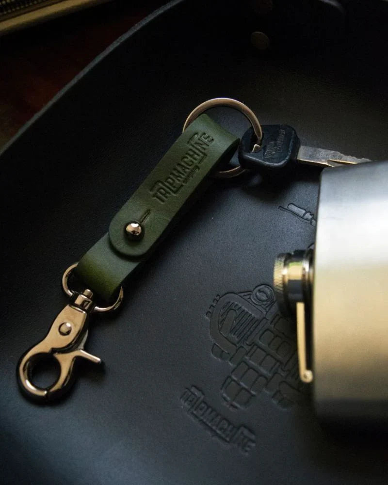 Key Fob With Metallic Black
