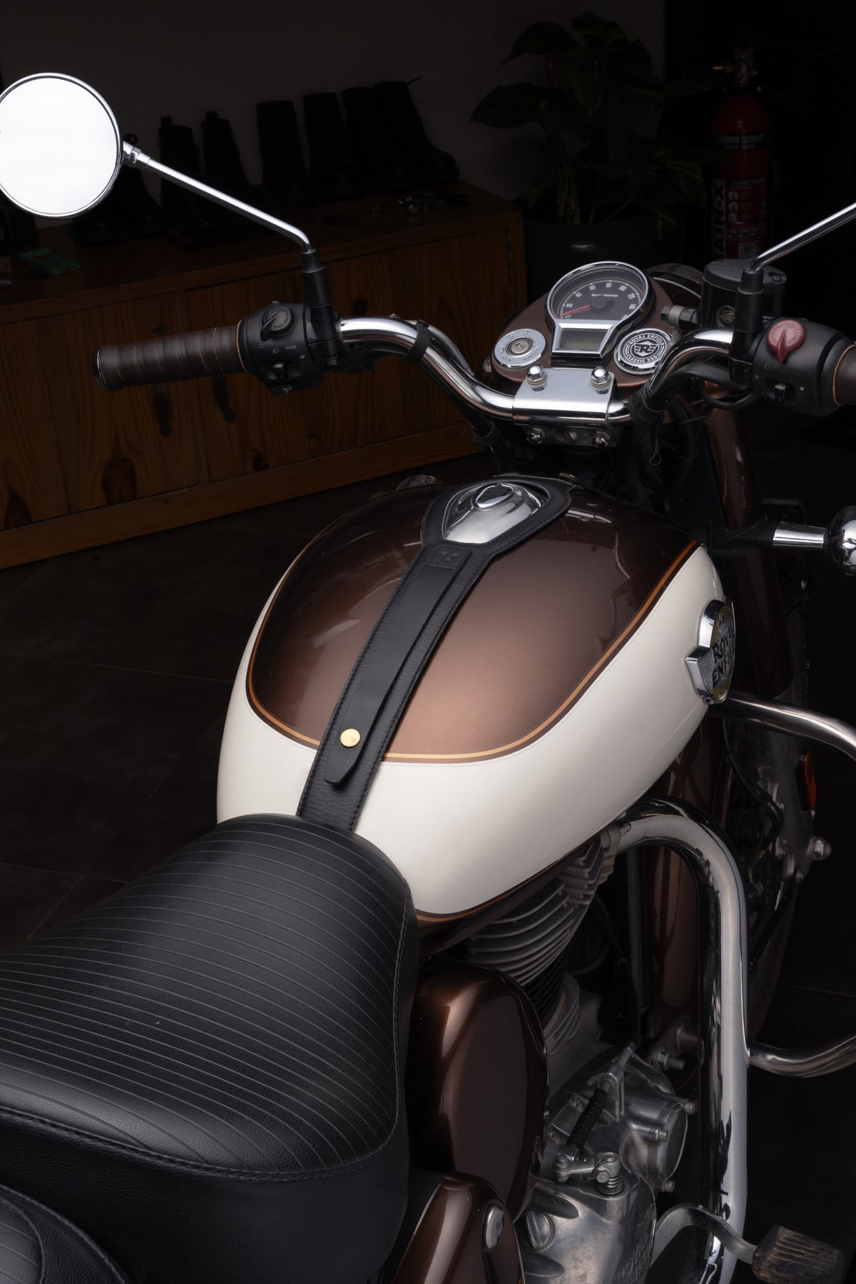 Tank Strap for Classic 350/Goan 350