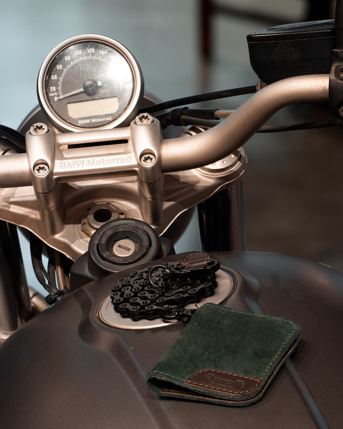 Moto Wallet MK II