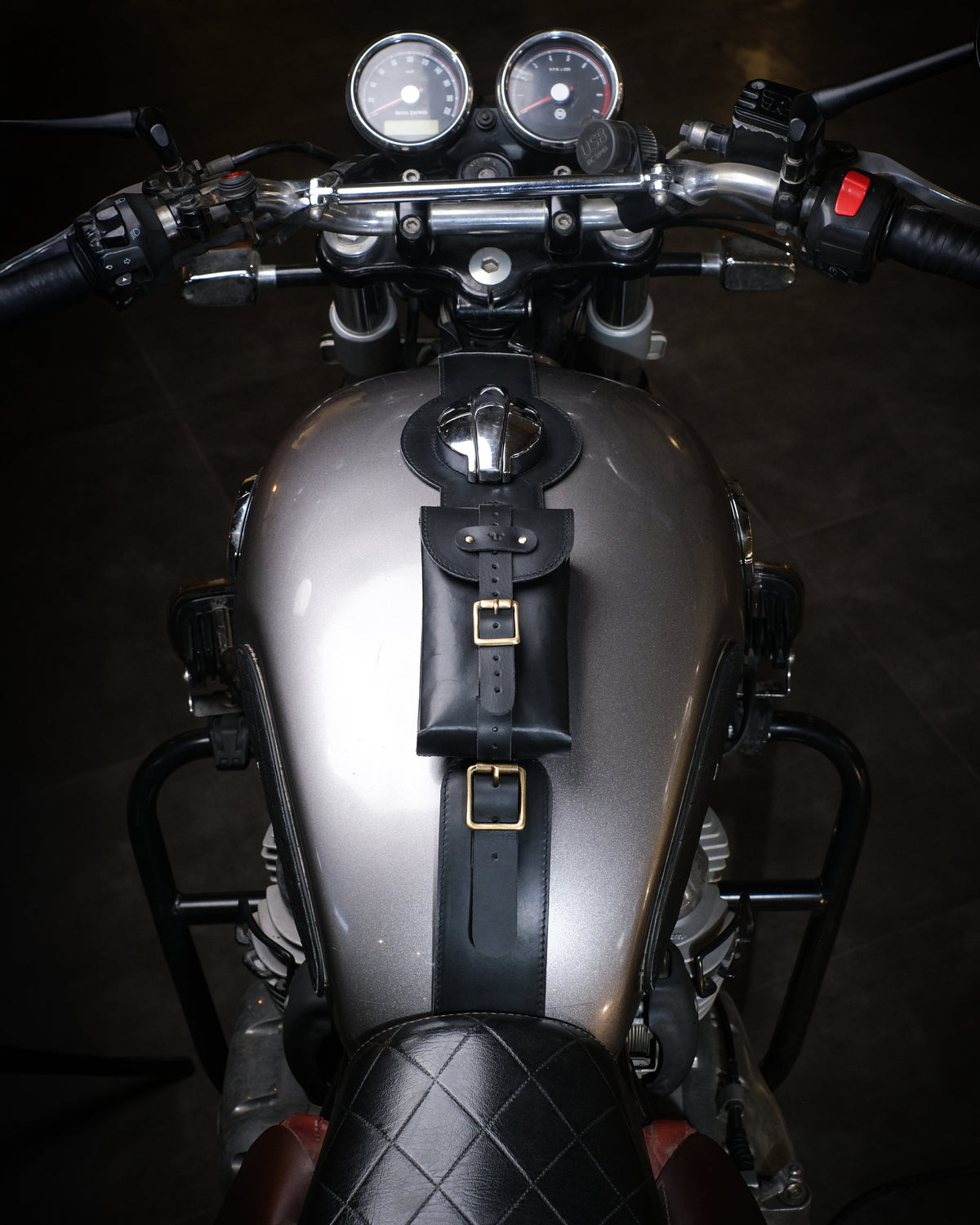Interceptor/GT/Bear 650: Moto Exclusive Tank Strap