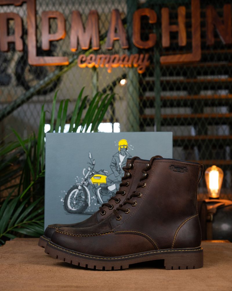 Boty Moc-Toe