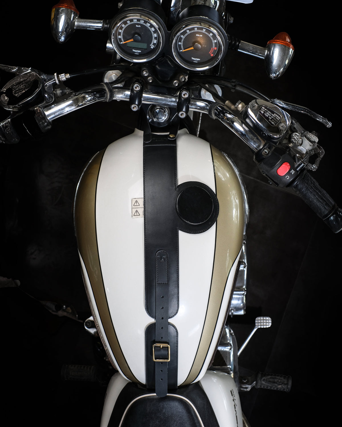 Triumph: Moto Exclusive Tank Strap