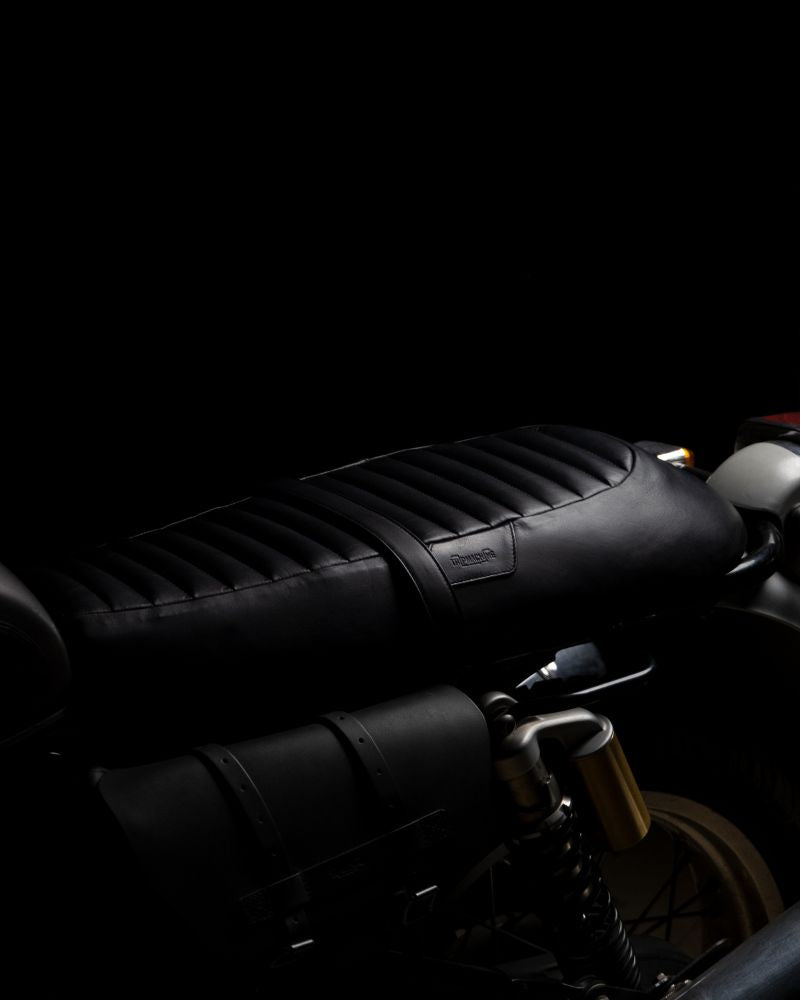 Cestovní kožené sedlo pro Royal Enfield Interceptor 650 / GT 650