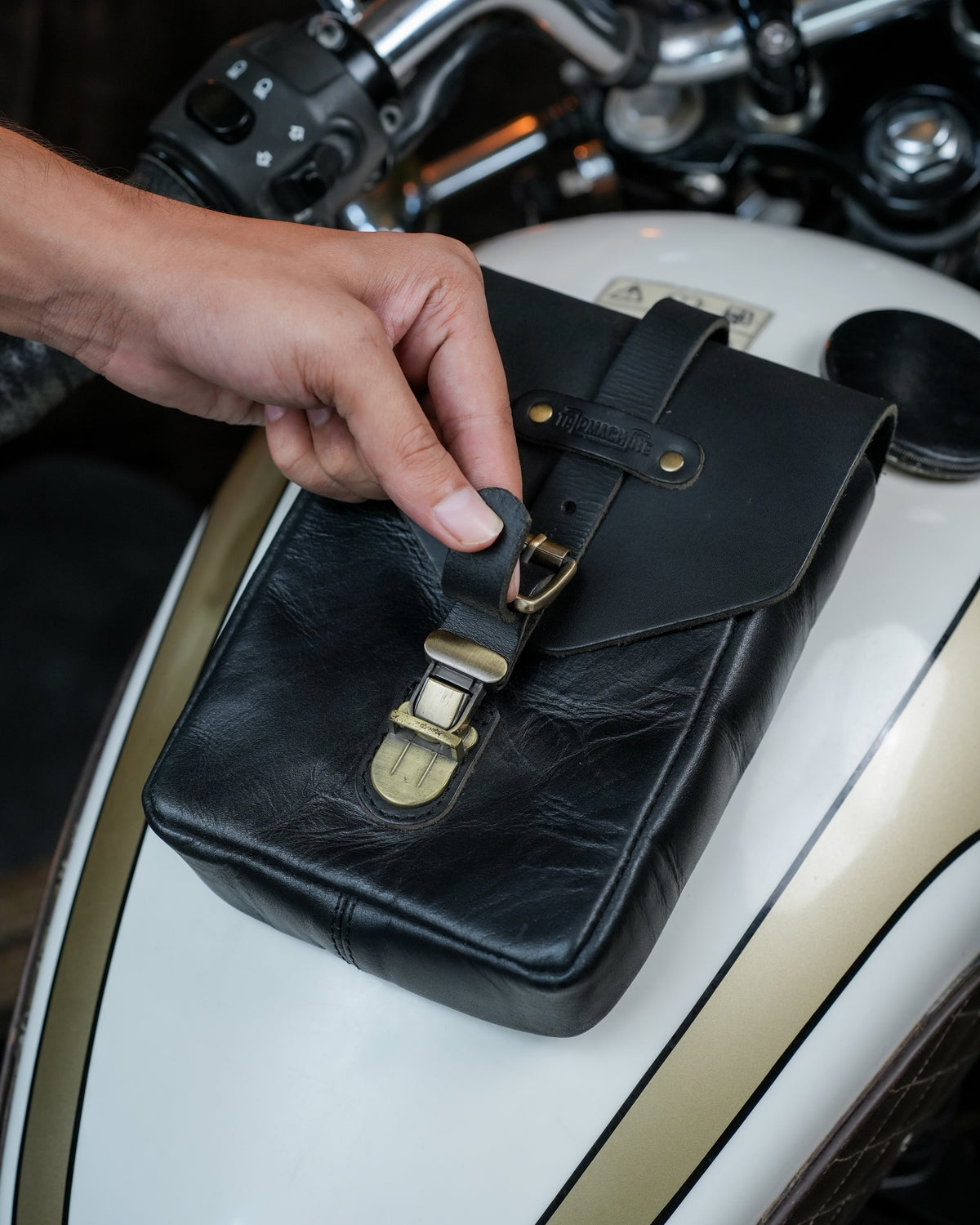 Tank Pouch
